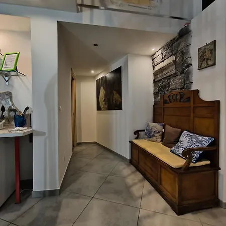 Loft House Guest house *
