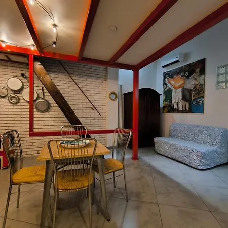 Affittacamere Loft House