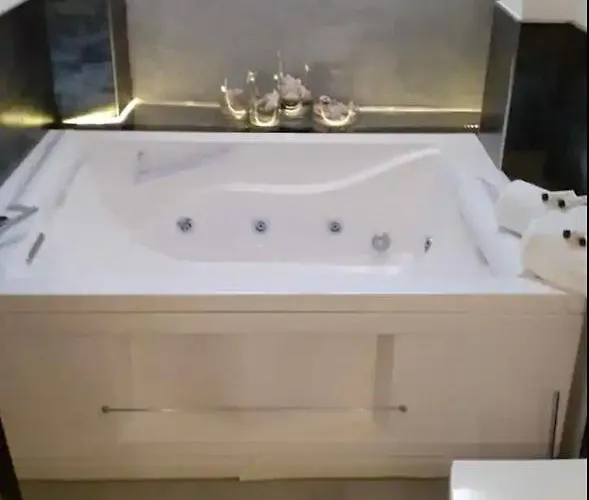 Affittacamere Loft House 4*